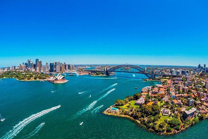 Departure Transfer: Sydney to Sydney Airport SYD in Business Car - Detailed Review of the Experience