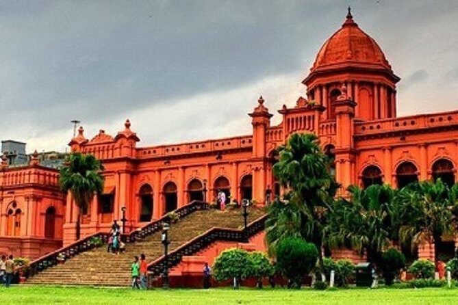 Dhaka City Tour - Architectural Gems: Curzon Hall and Ahsan Manzil