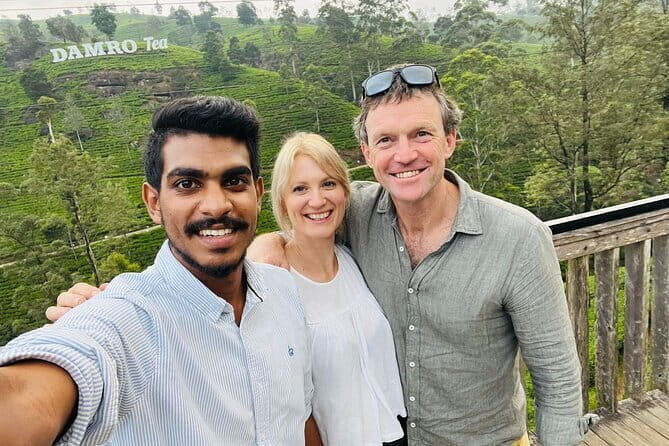Discover Sri Lanka with Tailored Tours for Timeless Memories - Starting in Kandy: The Gateway to Sri Lanka’s Scenic Heart