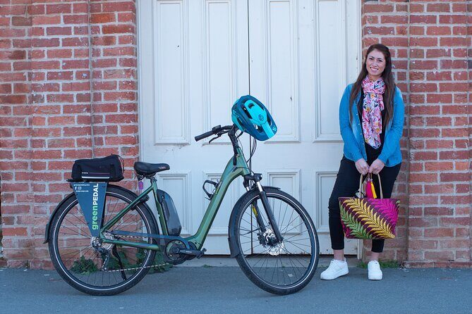 E-Bike Hire Echuca Moama - Full Day - Exploring the Trails and Highlights