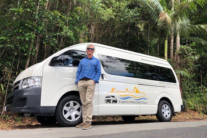 Eumundi Markets Bus Transfer from Noosa, Noosaville & Mooloolaba - Group Size and Atmosphere
