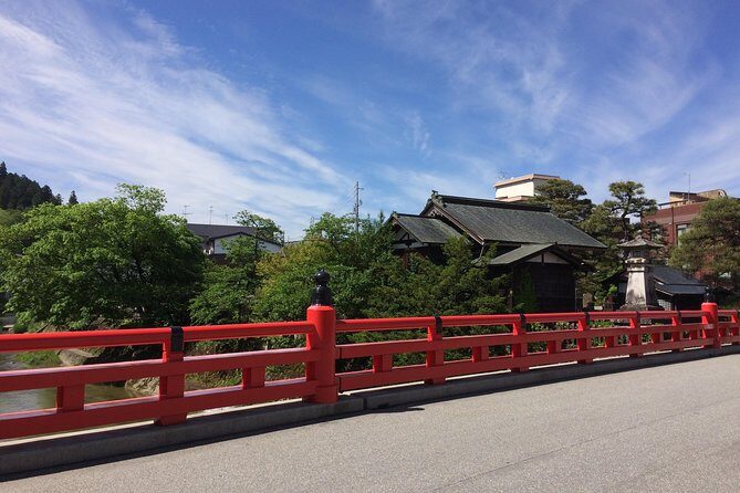 EXPERIENCE TAKAYAMA & LOCAL SAKE TASTING with explanation 1 HOUR! - Detailed Tour Breakdown