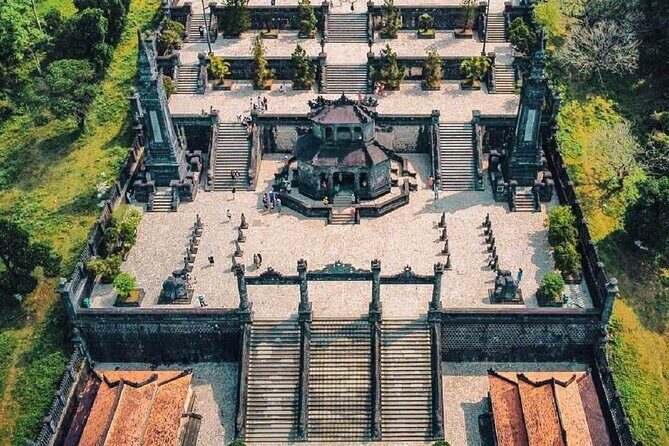 Explore Hue an Imperial City Tour from Da Nang - Cruising the Perfume River to Thien Mu Pagoda