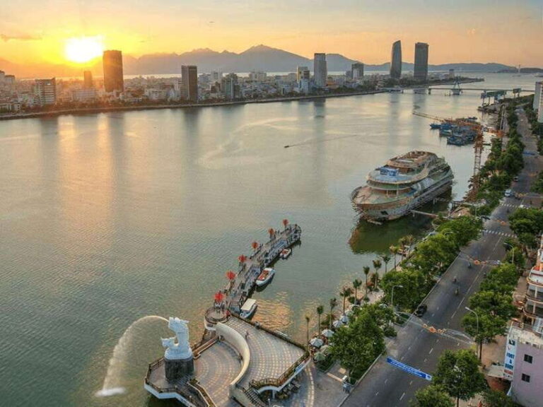 Exploring the most livable city in Vietnam - Da Nang - Analyzing the Value