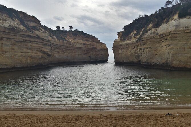 Express Twelve Apostles Day Trip from Melbourne - The Value and Cost