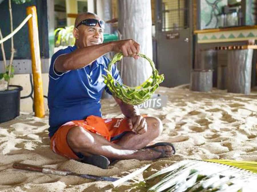 Fiji: Beachcomber Island Day Cruise with Snorkelling - What to Expect on Your Day with Rosie Holidays
