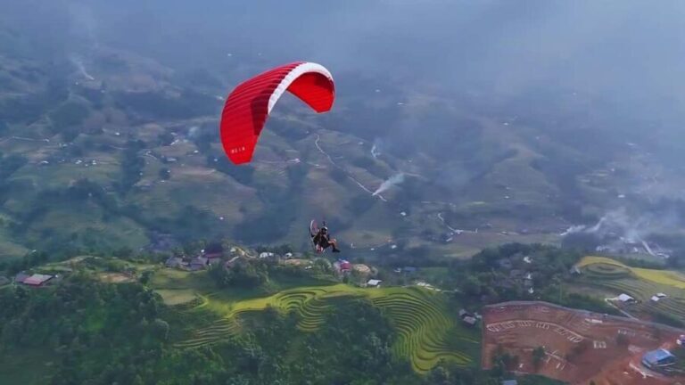 Fly Sapa: Paramotor Flight with GoPro Video and Transfer - An In-Depth Look at the Paramotor Flight Experience