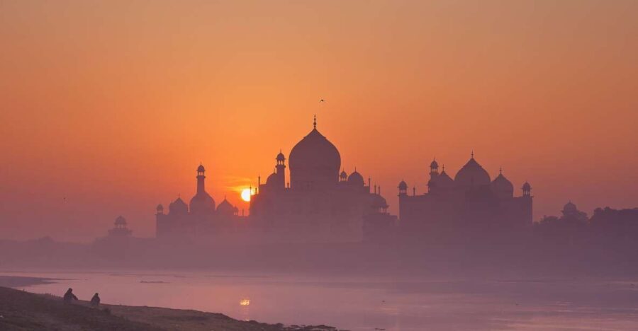 From Aerocity: Agra Tour with Taj Mahal Surnise & Agra Fort - Transport & Group Size