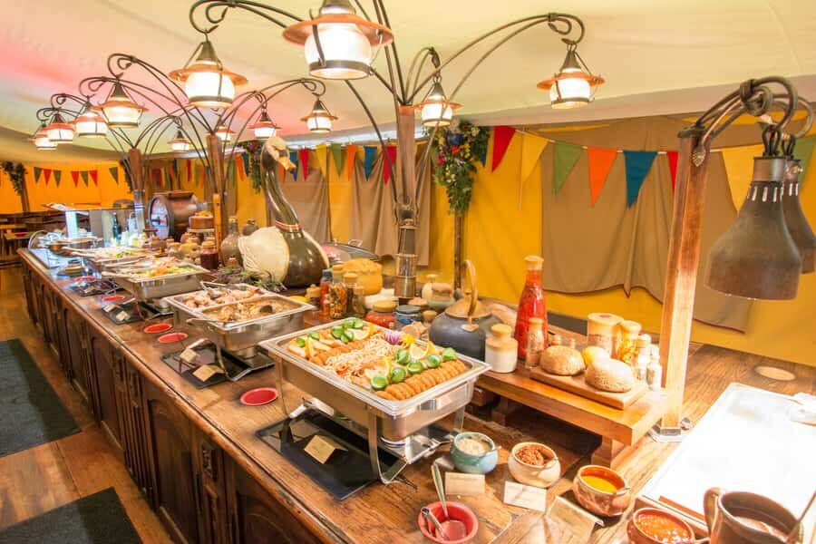 From Auckland: Hobbiton and Waitomo Day Tour with Lunch - FAQ