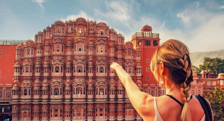 From Delhi: Jaipur Private Tour with Guide & Hotel Pickup - Value & Practicality: What You Need to Know