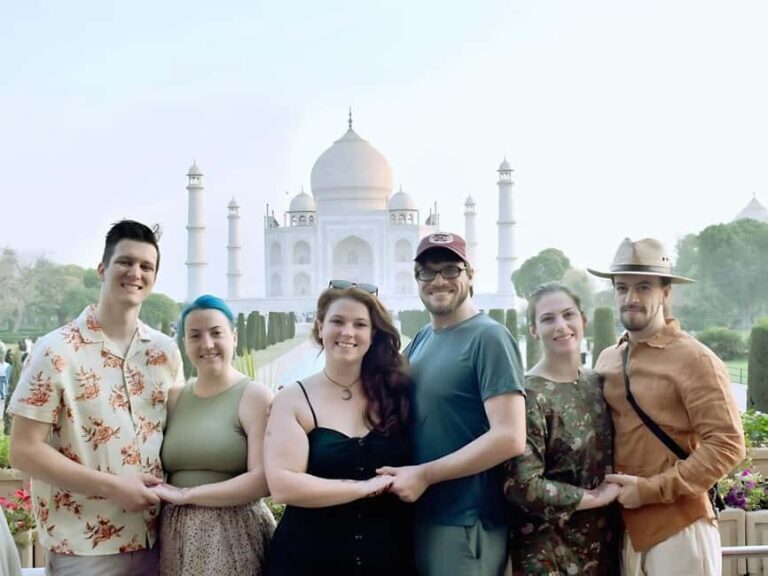 From Delhi: Taj Mahal & Agra Fort Shared Group Tour - How the Tour Works
