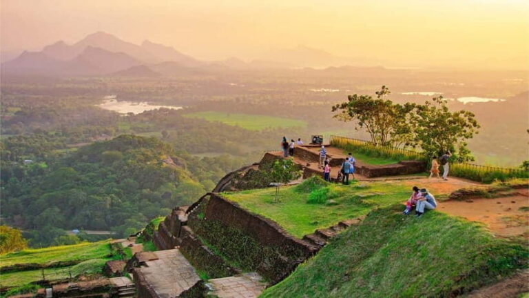 From Habarana: Dumbulla Cave & Sigiriya Fortress Tour - What the Tour Includes and Excludes