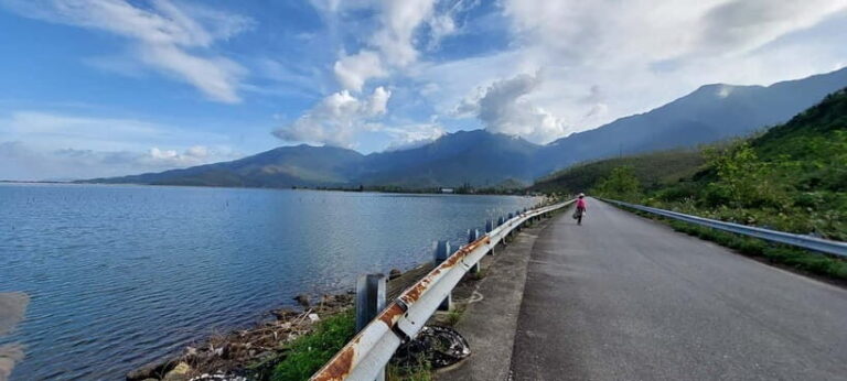 From Hoi An: Hai Van Pass Motorbike Tour to Hue Easyrider - Practical Details and Considerations