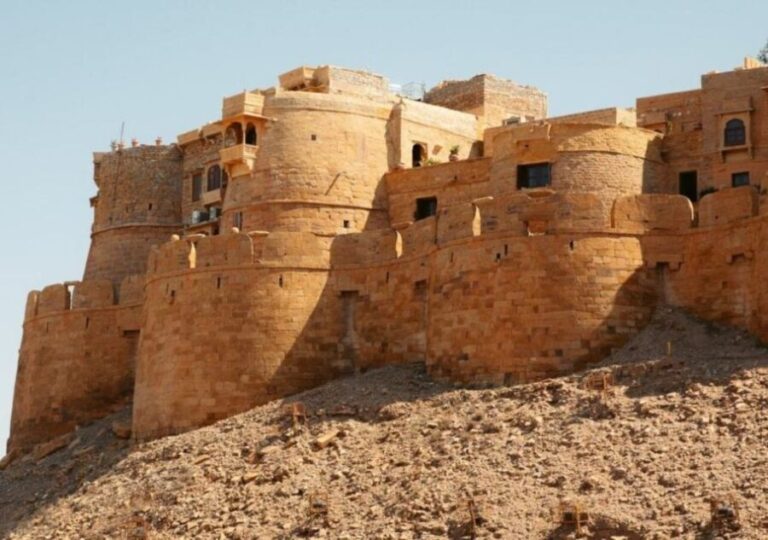 From Jaisalmer : Transfer To Jodhpur Via Osian Temple - Who Should Consider This Tour?