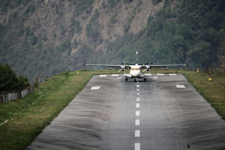 From Kathmandu: Flight to Lukla with Scenic Views - The Sum Up