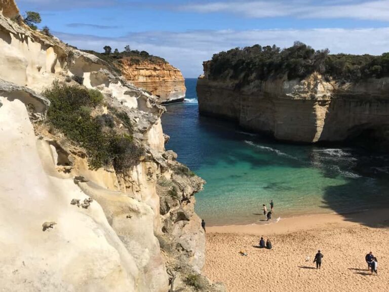 From Melbourne: Great Ocean Road Premium Tour in Reverse - Itinerary Breakdown: What to Expect