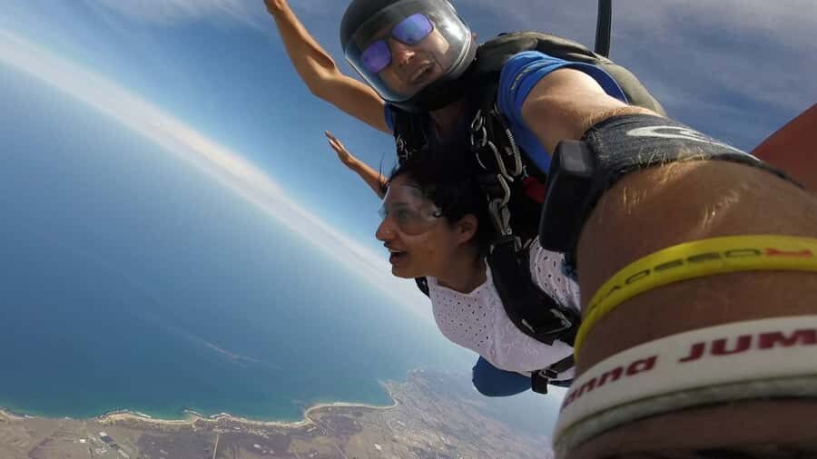 From Melbourne: Tandem Skydive over Great Ocean Road - What You Can Expect During Your Jump