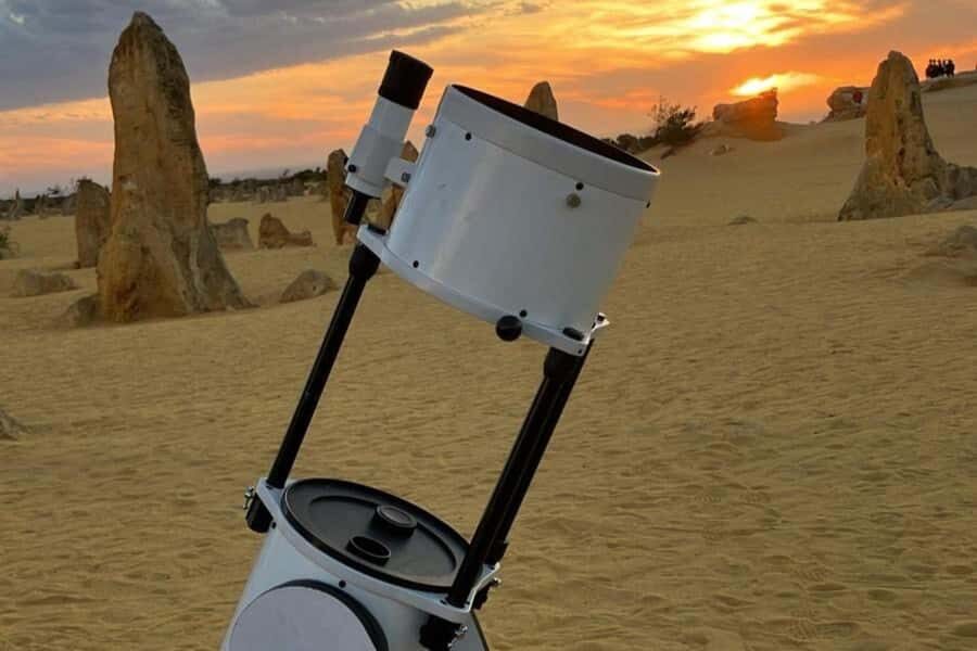 From Perth: Pinnacles Sunset and Stargazing Tour with Dinner - Who Will Love This Tour?