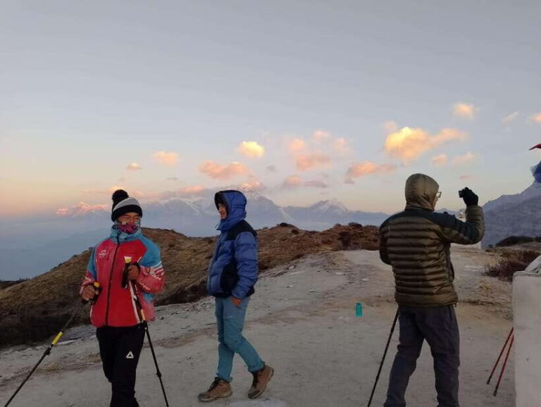 From Pokhara: 5-Day Annapurna Trek with Hidden Lake - Authentic Experiences and Stunning Views