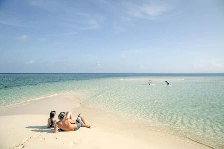 From Port Douglas: Outer Reef Cruise by Luxury Catamaran - An In-Depth Look at the Experience