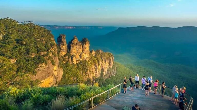 From Sydney: Blue Mountains Private Tour with Wildlife Park - How Good Is the Value?