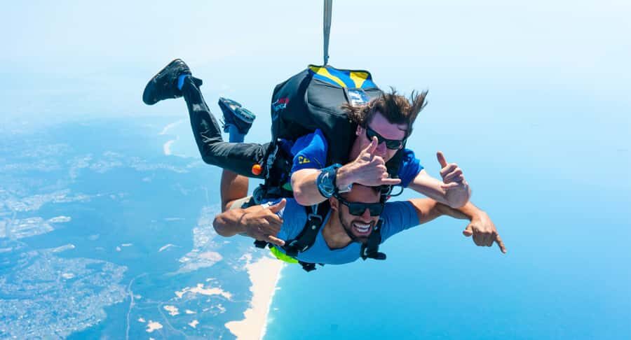 From Sydney: Tandem Skydive Experience over Newcastle Beach - Transportation and Group Size