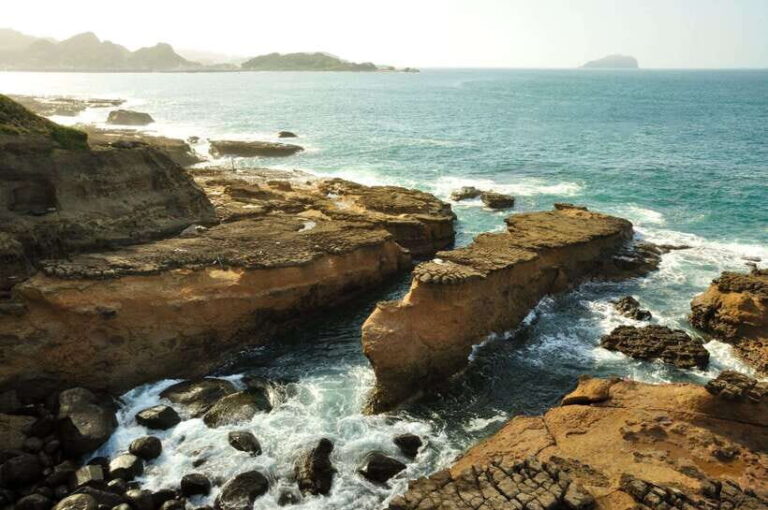 From Taipei: Full-Day Trip to Jiufen, Yehliu, Shifen & More - The Itinerary in Detail
