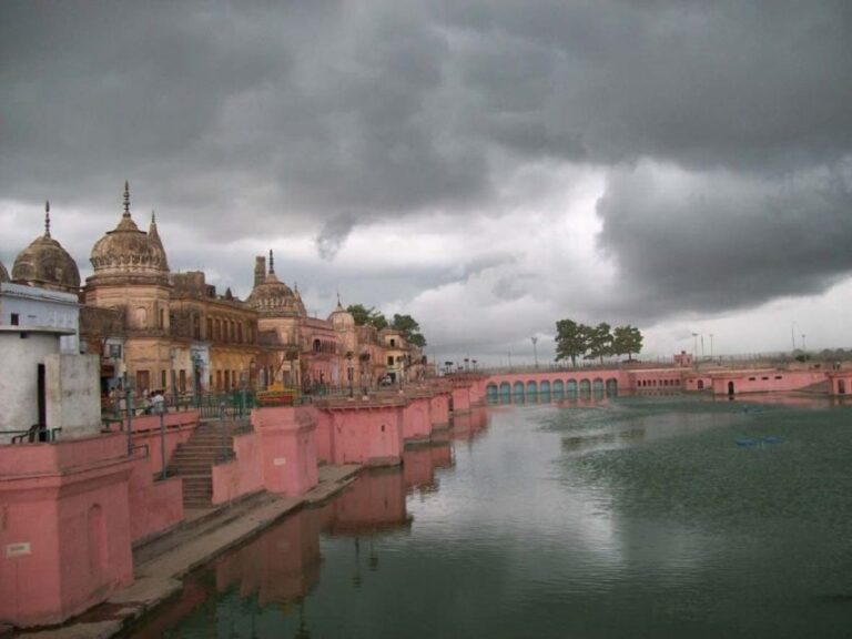 From Varanasi: One Day Ayodhya Tour from Varanasi - Exploring the Heart of Ayodhya’s Sacred Sites
