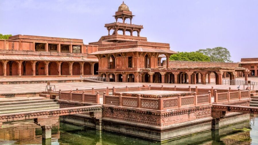 Full Day Agra & Fatehpur Sikri tour by Shatabdi Express - The Value for Money