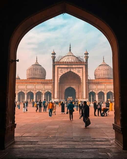 Full Day Tour of Old & New Delhi with India Iconic Red fort - The Experience: What It Feels Like