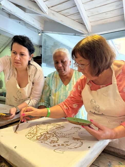 Galle: Batik Making Workshop - A Closer Look at the Batik Making Workshop