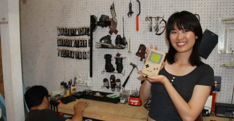 Gameboy Mod Workshop at Akihabara, Tokyo - What Sets This Workshop Apart?