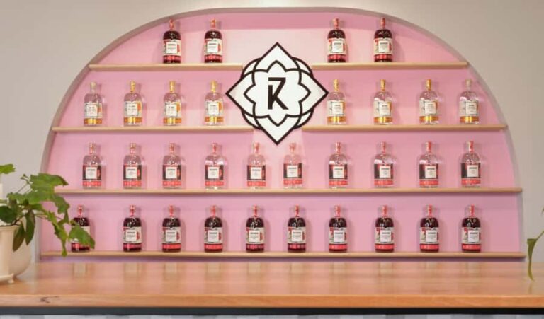 Gin Distillery Tasting House In New Norfolk, Tasmania - Authentic Reviews and Real Impressions