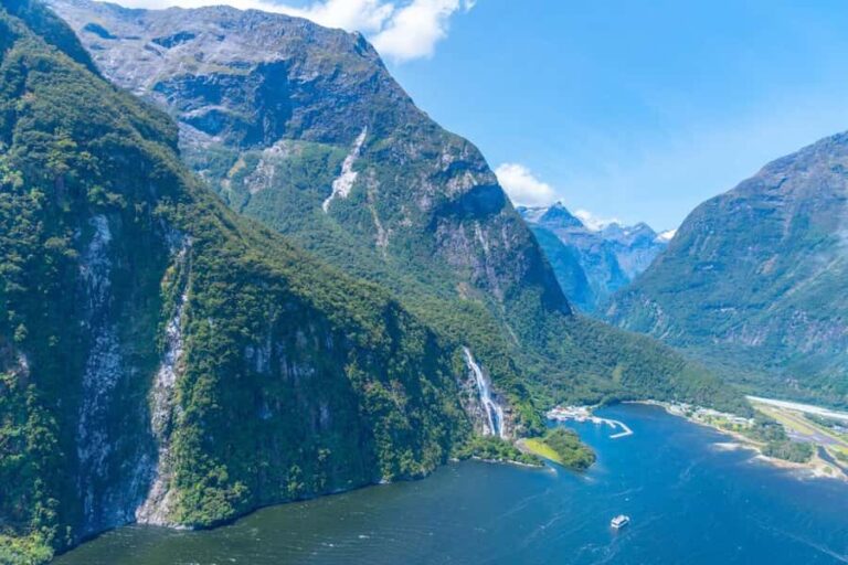 Glenorchy Helicopter Tour | Alpine Lakes & Fiordland - Exploring the Itinerary in Detail