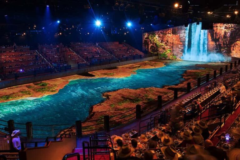 Gold Coast: Australian Outback Spectacular Dinner & Show - The Storyline: Heart of the Show