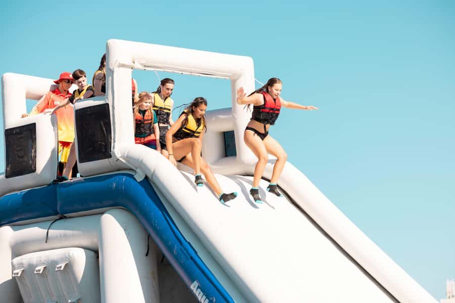 Gold Coast: GC Aqua Park Session in Broadwater Parklands - What You Can Expect During Your Session