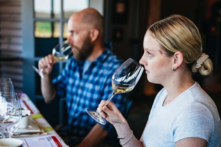 Granite Belt: Winemakers Winetasting Experience & Cheese - Why This Experience Offers Good Value