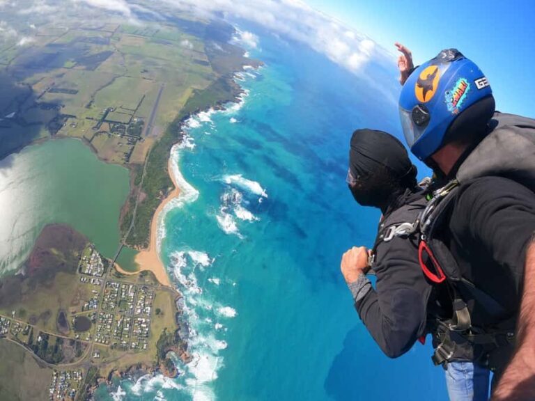 Great Ocean Road: Skydive over the Twelve Apostles - The Itinerary and What to Expect