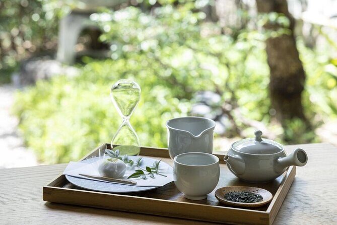 Guided Garden Walk: Nagoya Castle, Gardens & Historic Estate - Exploring Nagoya: A City of Contrasts and Culture