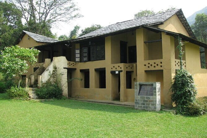 Guided tour to Andretta Artists' Village & Norah Richards' home - The Value of This Tour