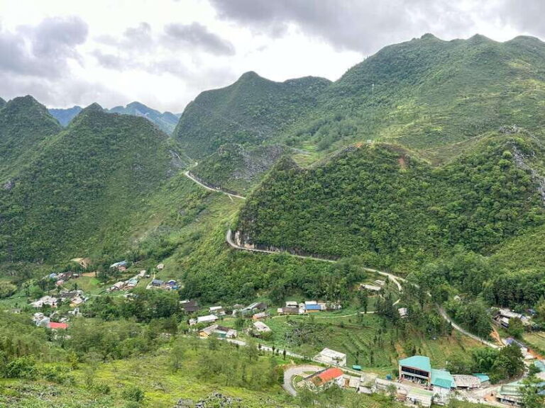 Ha Giang: 2-Day Loop Tour with Hmong Brothers - Exploring the Itinerary in Detail