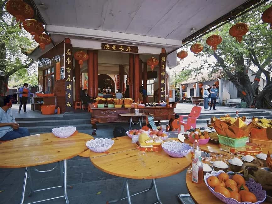 Hainan: Xiantian Village, Junling Temple, & Qizi Bay Tour - A Detailed Breakdown of the Tour