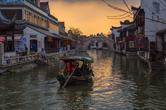 Half Day Private Tour to Zhaojialou Ancient Town with Lunch and Boat Ride - Deep Dive into the Details