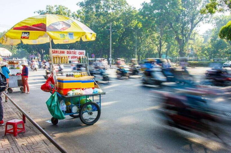 Half-day Ride Through The Heart Of Ho Chi Minh City - An In-Depth Look at the Tour Experience