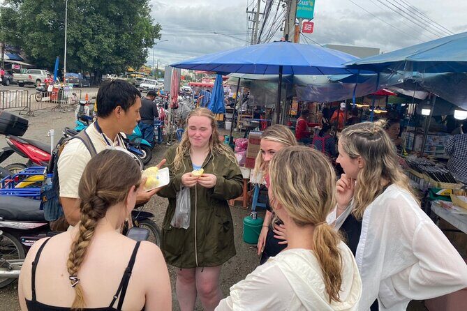 Half day Sticky Waterfall (Bua Thong Waterfall) and local market - Comfort and Convenience: Transportation and Guiding