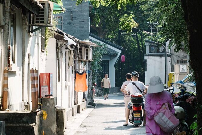 Hangzhou Mini-Hike Tour with Local Market Life Experience - Who Should Consider This Tour?