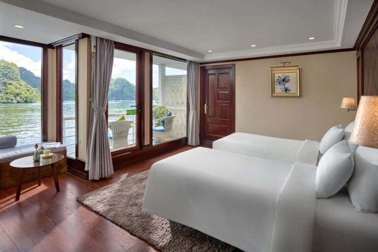 Hanoi: Ha long & Lan Ha Bay 5* cruises: bancony, all meals - The Value of the Experience