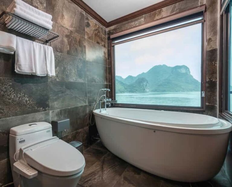 Hanoi: Halong Bay and Lan Ha Bay Cruise with Private Balcony - Who Will Love This Tour?