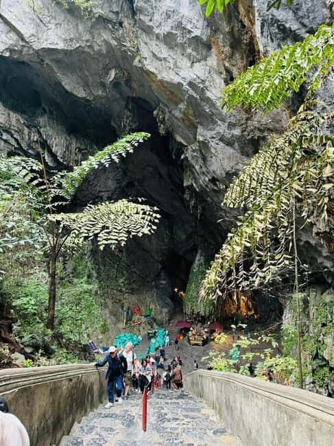 Hanoi: Perfume Pagoda Day Tour with Boat Ride & Cave Visit - Starting with Comfort and Convenience