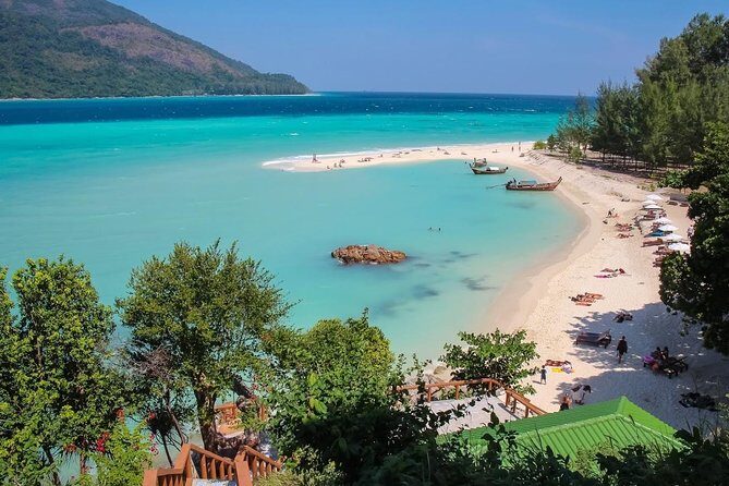 Hat Yai Town to Koh Lipe by Minivan and Satun Pakbara Speed Boat - The practicality of the transfer: pros and cons